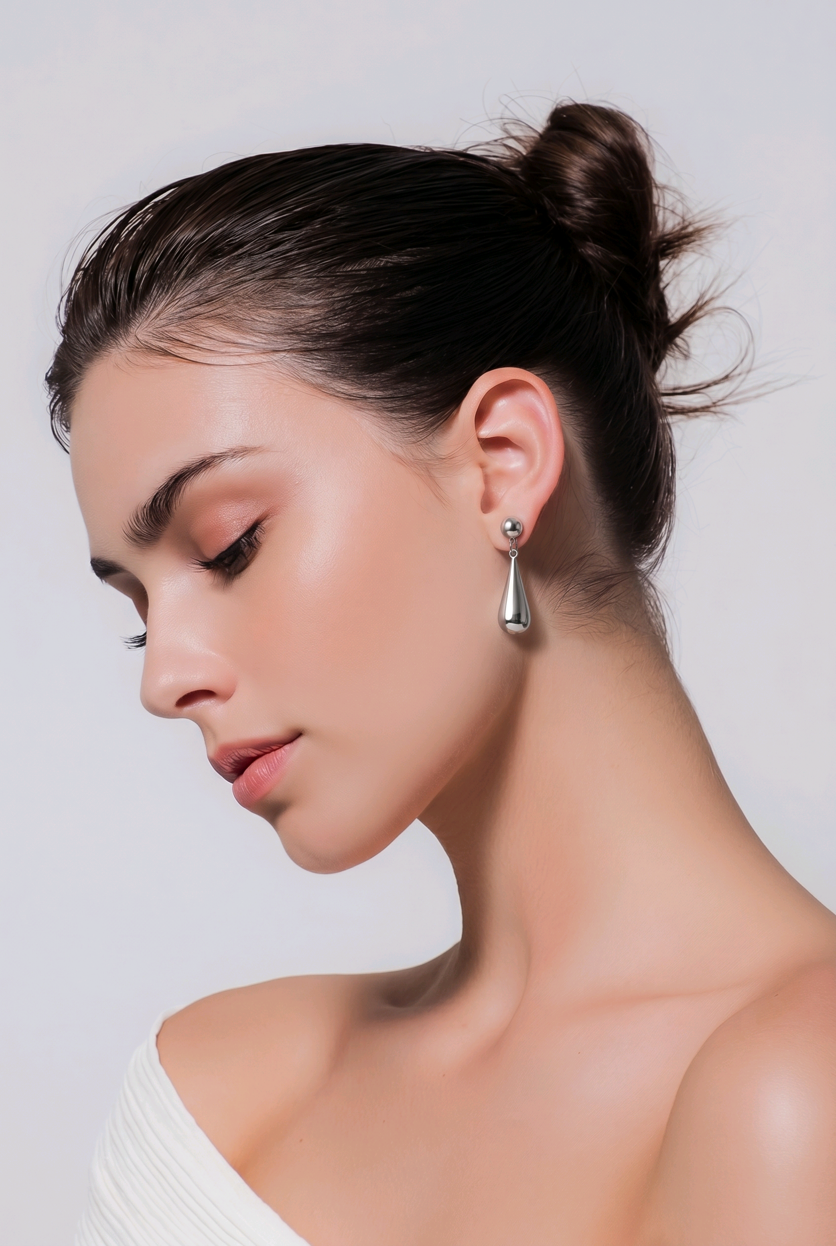 Single Water Drop Earrings for Effortless Elegance