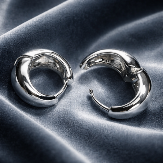Small Hoop Earrings - Stylish and Versatile Accessories for Every Occasion