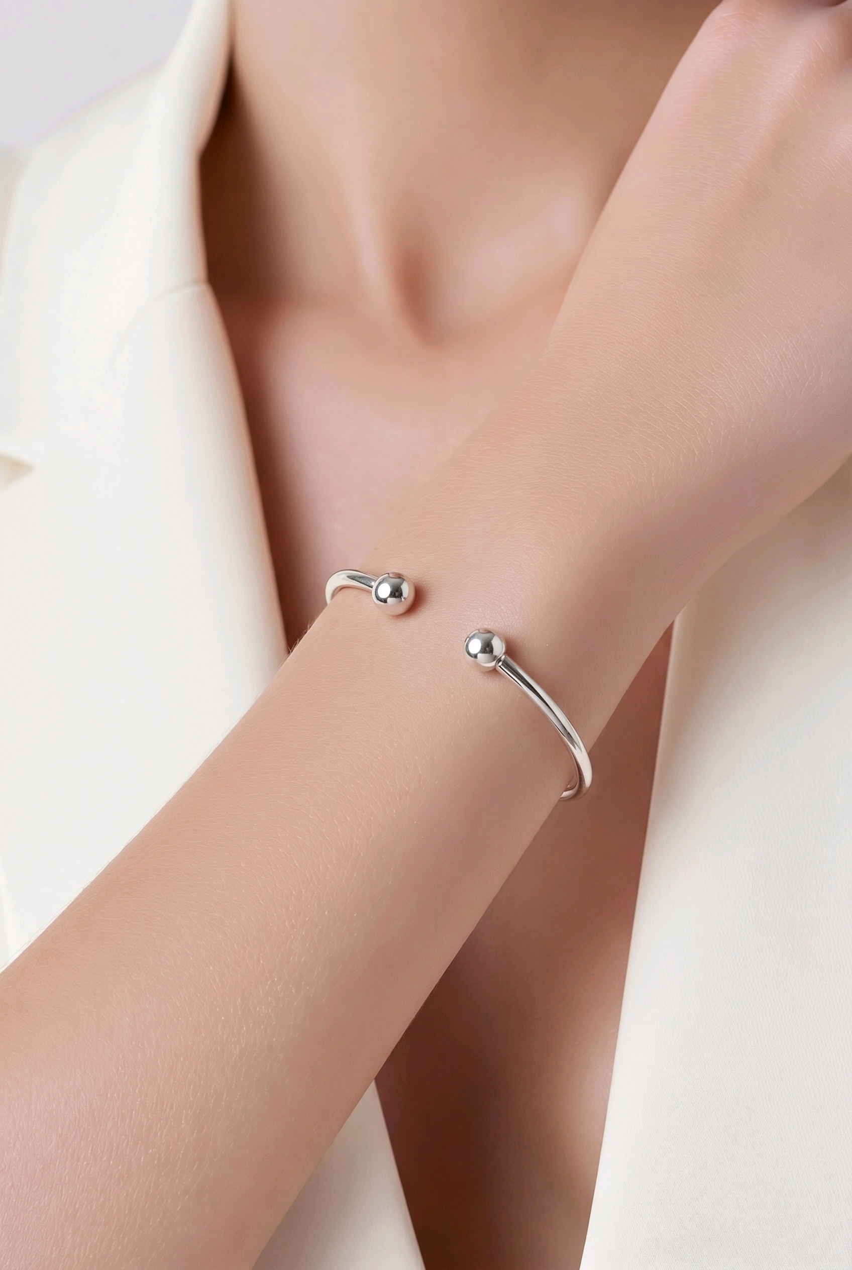 Adjustable Bangle Bracelet for Perfect Fit and Style